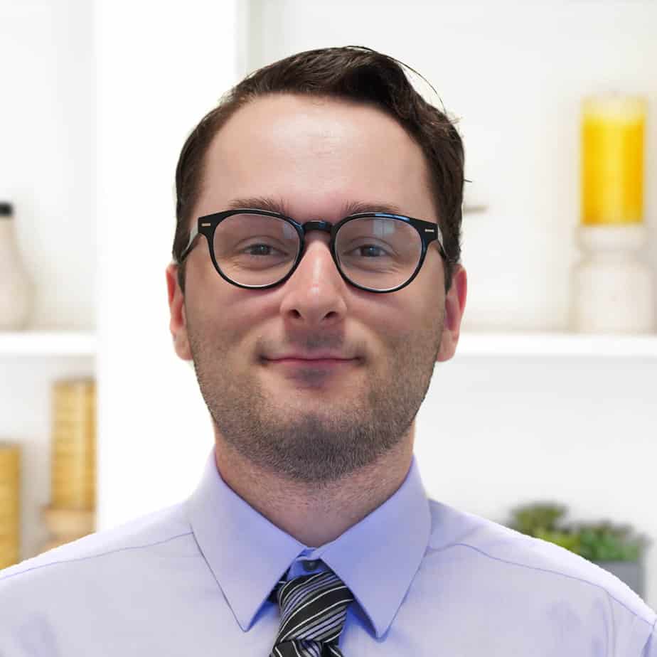 Headshot of Mountainside Treatment Center's staff member Daniel Sexton