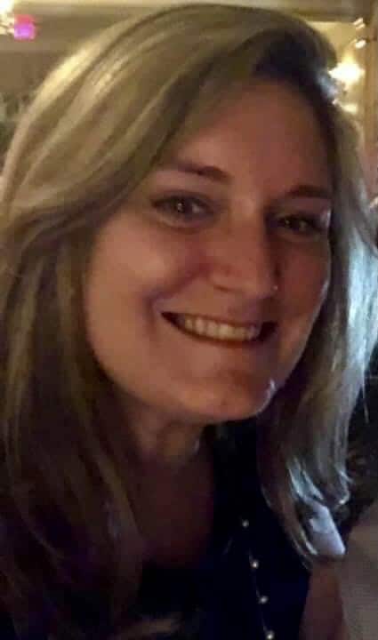 selfie of smiling blonde woman