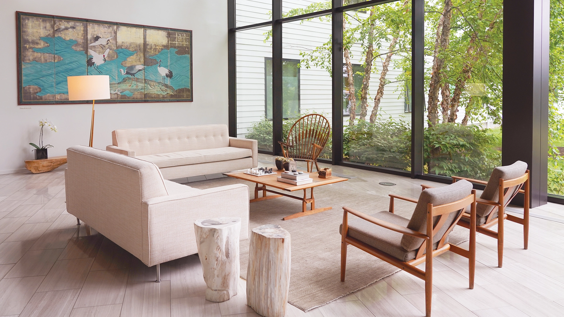 Mountainside treatment center reception area and lobby.